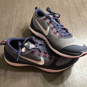 NIKE FREE TR VERSATILITY AMP USA RARE MENS SNEAKERS - 12